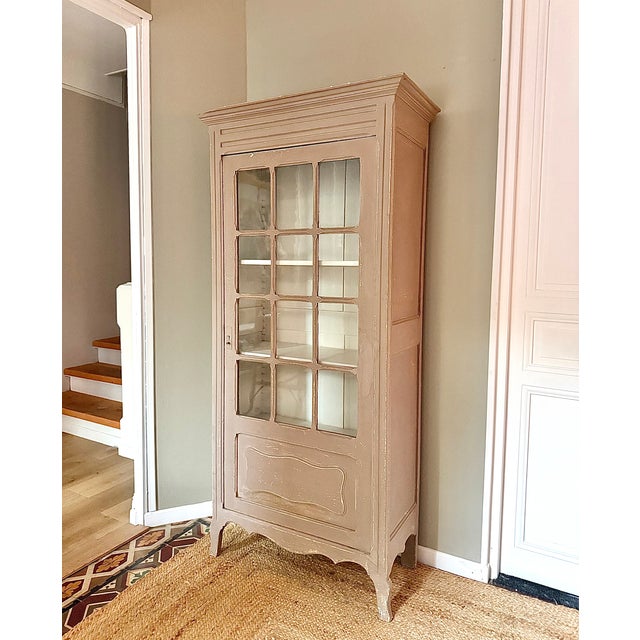French Country Shabby Chic Glazed Display Cabinet in Patined Wood, 1930s For Sale - Image 13 of 15