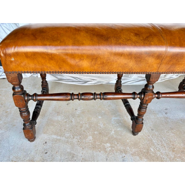 French Late 19th Century French Louis XIV Style Walnut and Leather Bench For Sale - Image 3 of 12