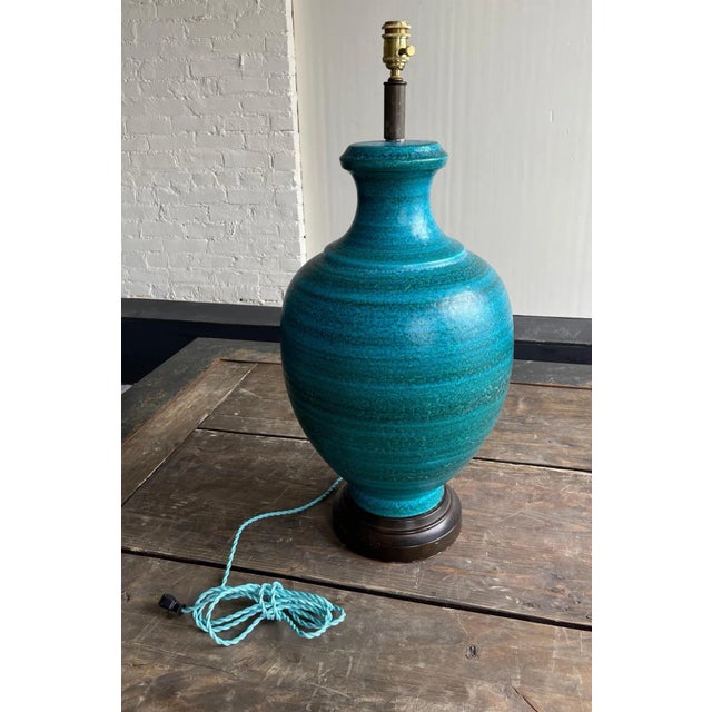 Mid-Century Modern Large Mid-Century Modern Blue/Turquoise Glaze Ceramic Table Lamp For Sale - Image 3 of 7