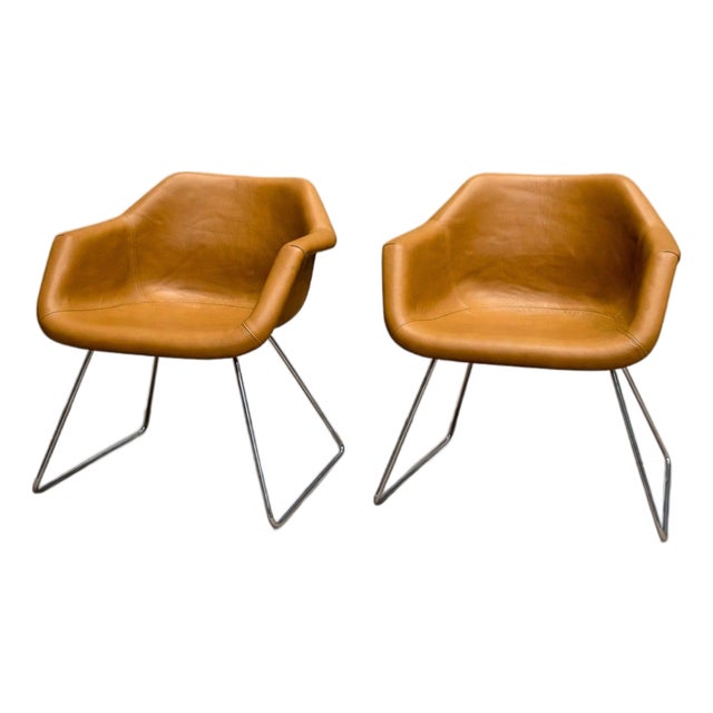 Pair of “Hillie” armchairs, Robin Day for L’Atelier, 1960s - Lot 357 For Sale