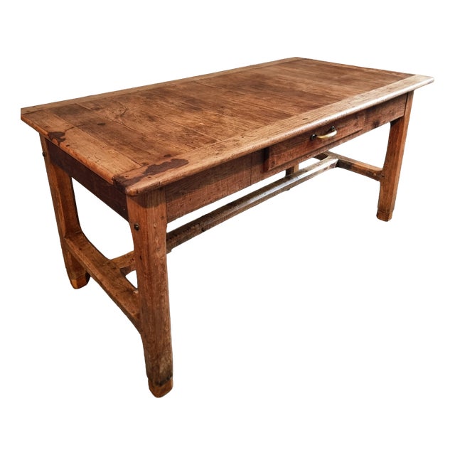 French Walnut Dining Table with Drawer, Late 19th Century For Sale