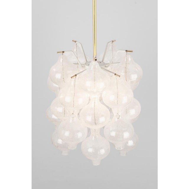 Small Tulipan Glass Pendant attributed to Kalmar, Austria, 1960s For Sale - Image 9 of 18