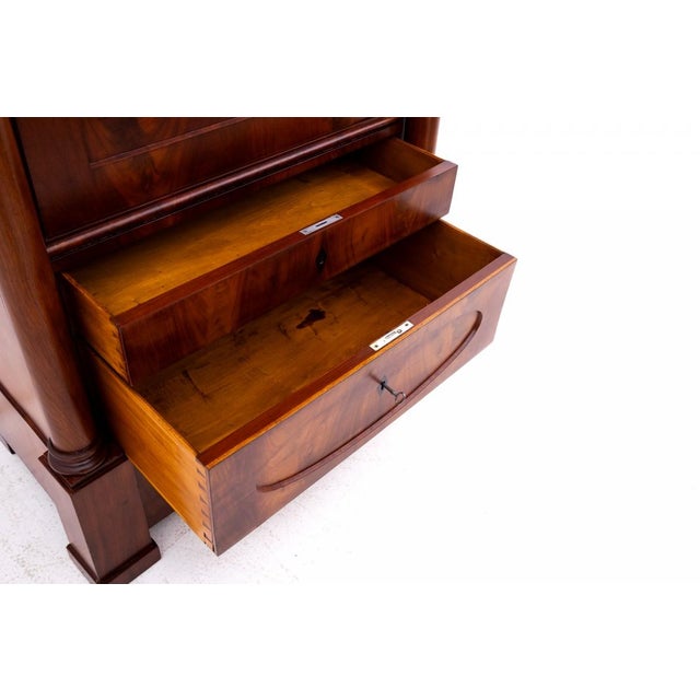 Antique Biedermeier Walnut Secretary, Western Europe, 1840s For Sale - Image 15 of 18