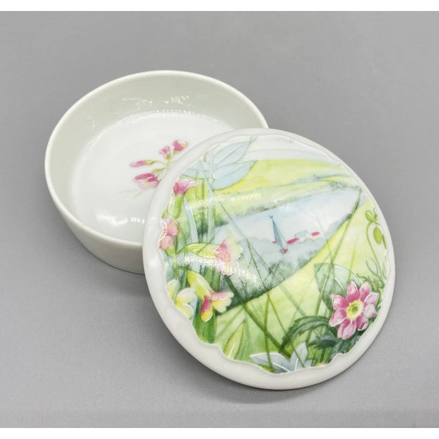 Vintage French Limoges Le Roy Porcelain Floral Trinket/ Jewelry Box For Sale - Image 13 of 13