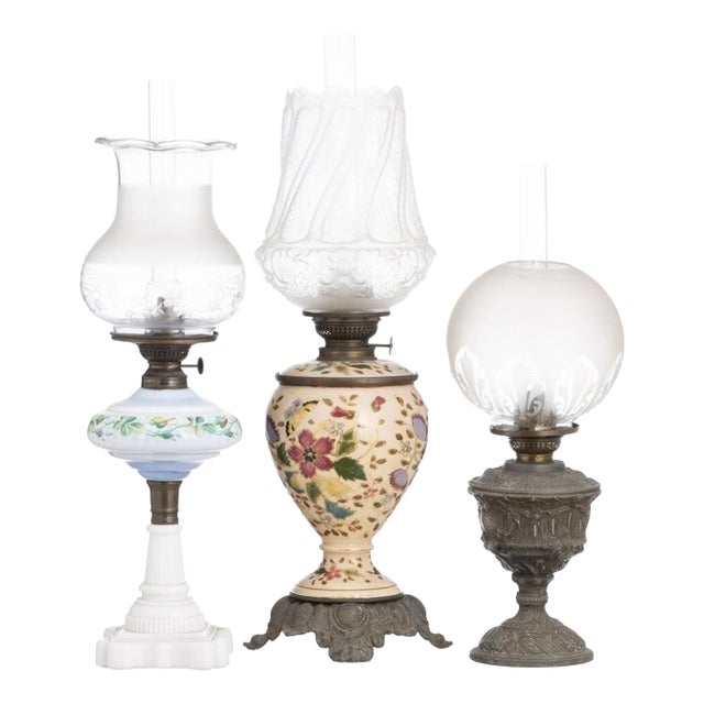 Oil Table Lamps in Opaline Glass, 19th Century, Set of 3 For Sale