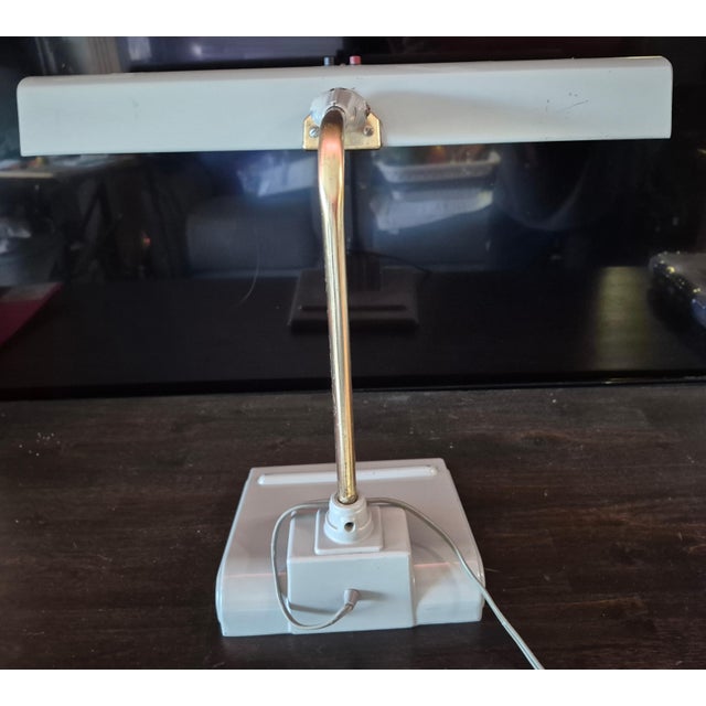 Vintage "Sightmaster" Style Fluorescent Desk Lamp For Sale - Image 4 of 9