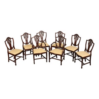 George III Style Quality Set Of Eight Carved Mahogany Shield Back Dining Chairs For Sale
