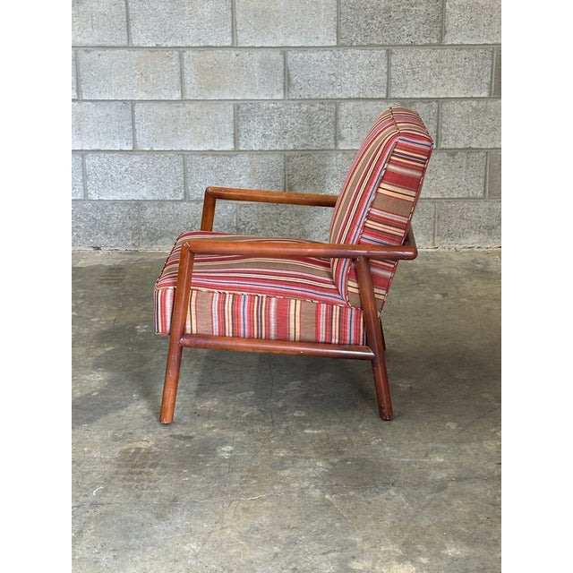 Brown 1950s t.h. Robsjohn-Gibbings for Widdicomb Lounge Chair- Unmarked For Sale - Image 8 of 8