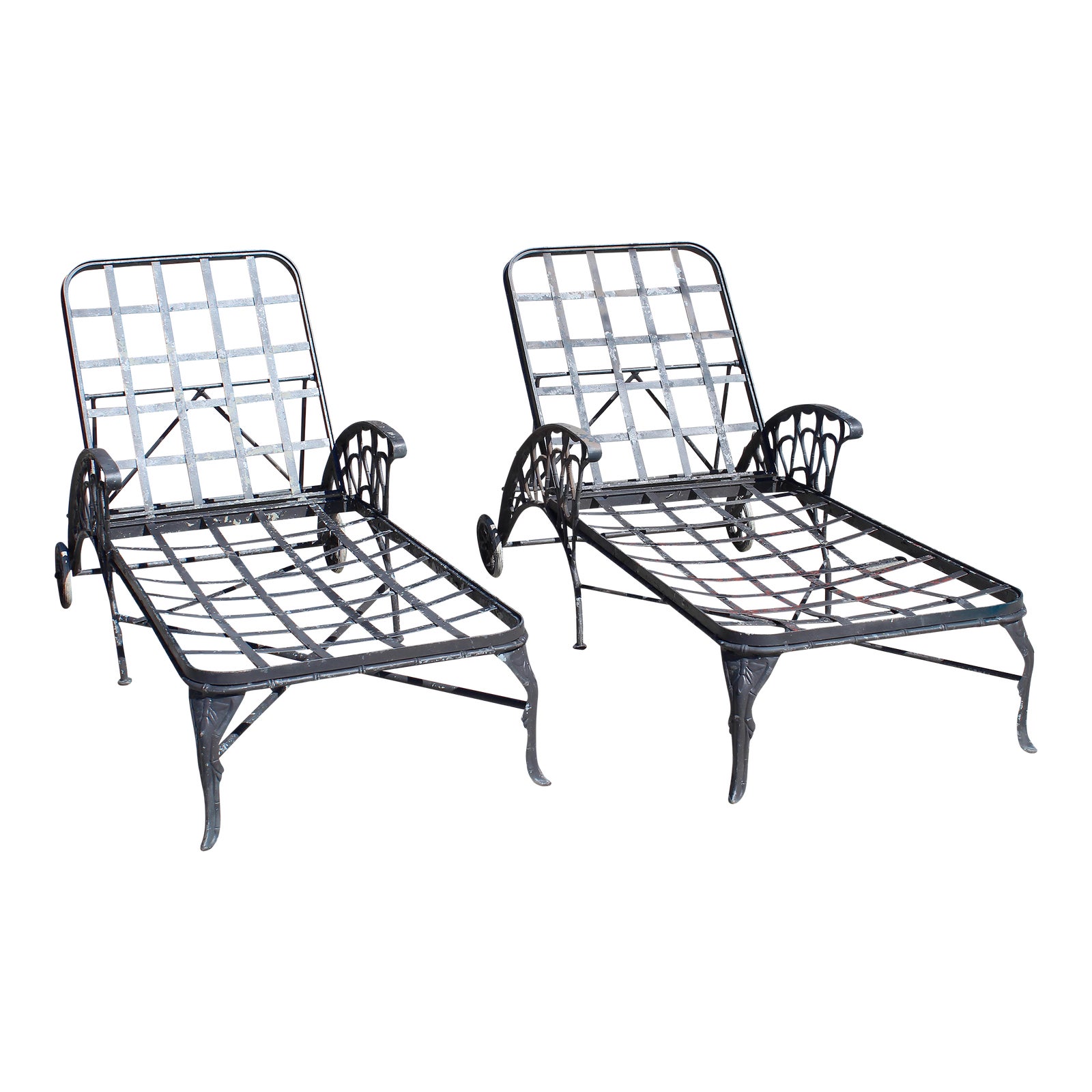 Vintage Cast Aluminum Patio Chaise Lounge Chairs – Set of 2 ...