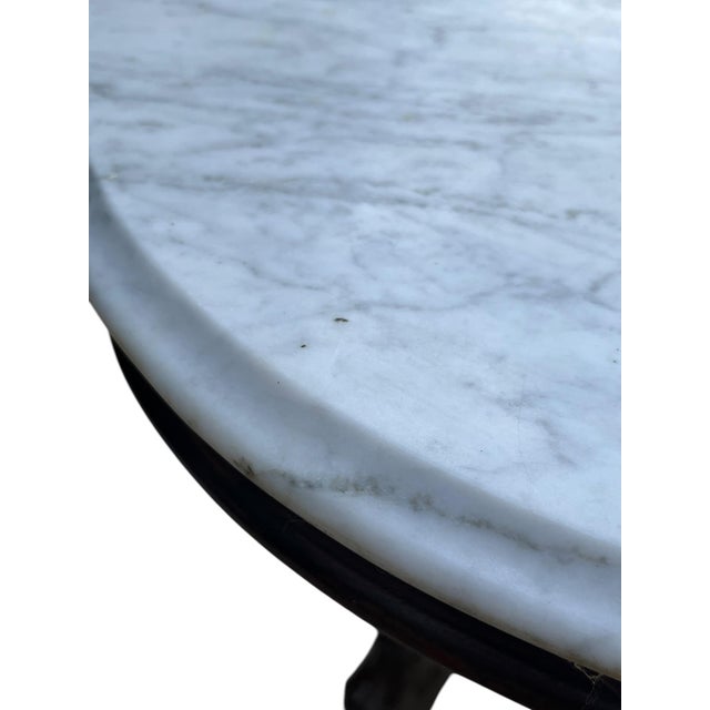 Antique Renaissance Revival Walnut Parlor TableWith White Marble Top For Sale - Image 9 of 18