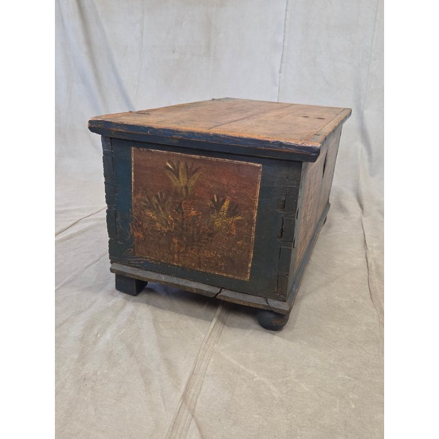Wood Antique 19th Century German or Austrian Original Blue Painted Pine Blanket Chest For Sale - Image 7 of 17