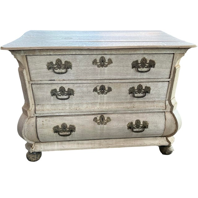 Bombay chest hand-crafted in the Netherlands in the early 1800s using oak. The chest is rather large in size and features...