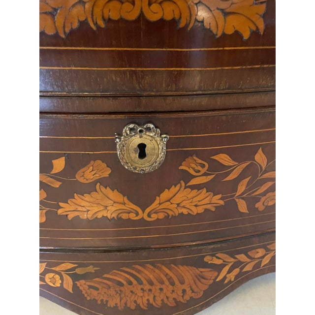 Antique Mahogany Floral Marquetry Inlaid Cylinder Bureau, 1780s For Sale - Image 17 of 18