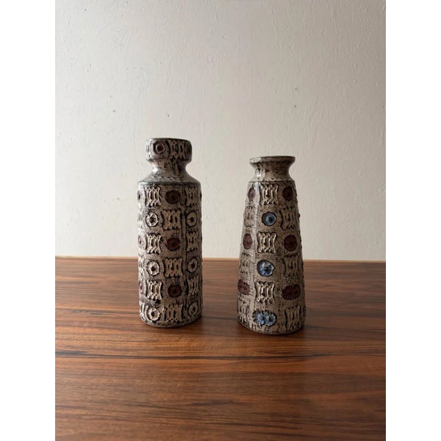 Mid-Century 615/25 and 617/28 Vases from Spara Schamotte Keramik, Set of 2 For Sale - Image 6 of 9