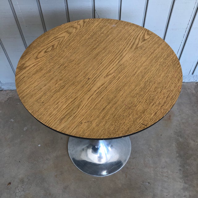 Burke Burke Mid-Century Modern Tulip Side or End Table For Sale - Image 4 of 9