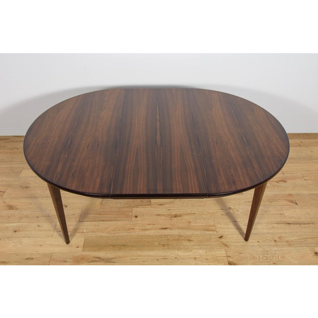 Mid-Century Modern Round Rosewood Model 55 Dining Table by Gunni Omann for Omann Jun, Denmark, 1960s For Sale - Image 11 of 17