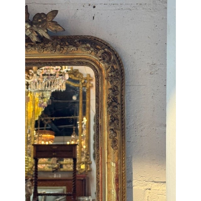 The 19th c. French Louis XVI Giltwood Mirror is a luxurious and elegant piece of home décor that exudes sophistication and...