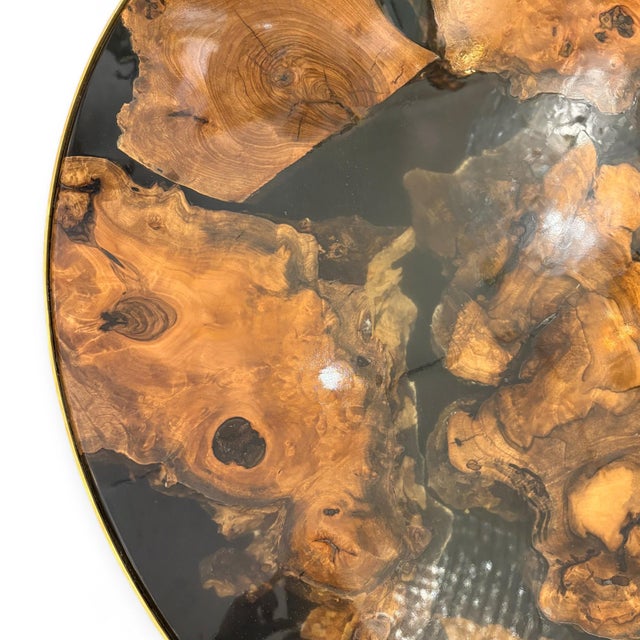 Tulip Table in Olive and Resin, 2010s For Sale - Image 4 of 7