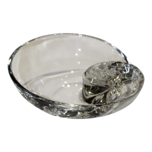 Steuben Crystal Nautilus Shell Sculpture – Signed Art Glass