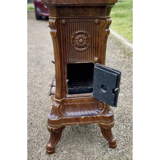 Large Antique Enameled Cast Iron Frying Pan, 1930s For Sale - Image 3 of 8