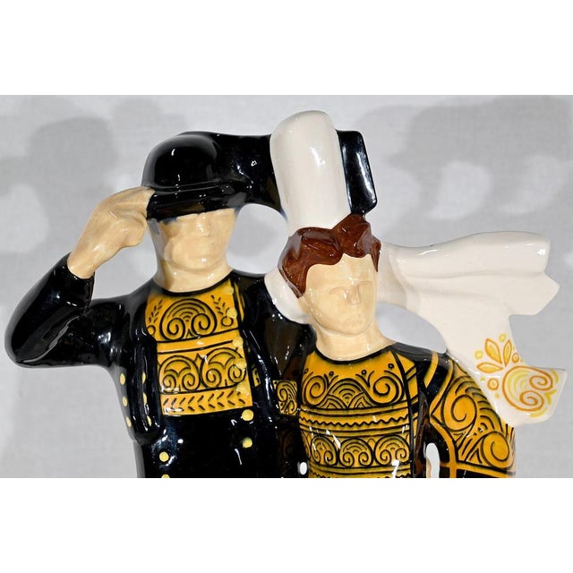 Bigouden Dancer Couple by R. Micheau-Vernez for Henriot Quimper, Mid-20th Century For Sale - Image 4 of 18