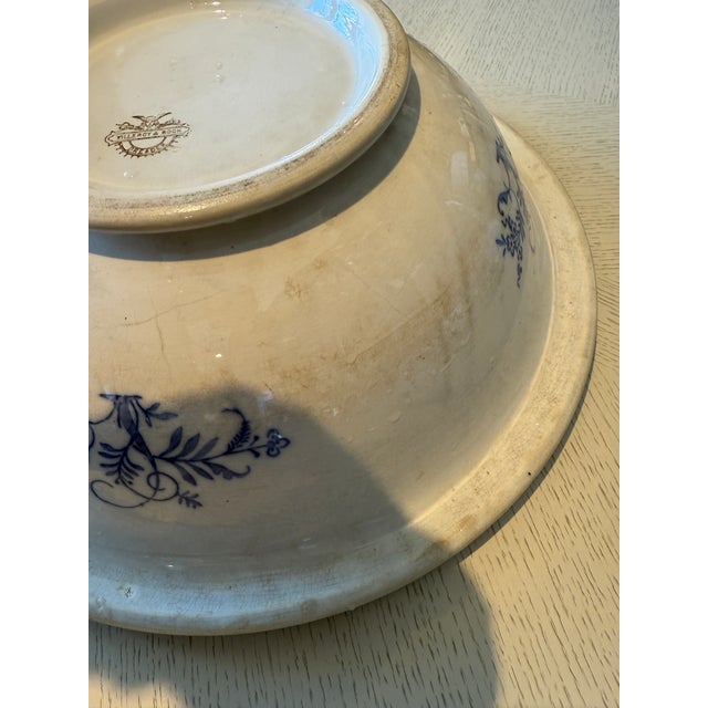 Late 19th Century Villeroy & Boch Dresden Blue Onion Basin Bowl For Sale - Image 10 of 13