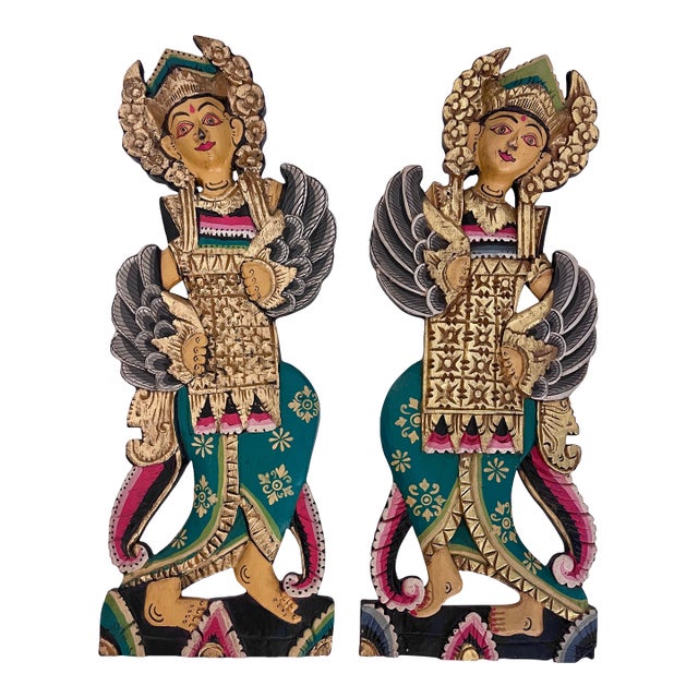 Pair of 26-Inch Balinese Wood Statues, Hand-Carved and Painted Folk Art Figures For Sale