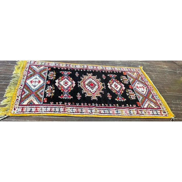 1960s Vintage Handmade Moroccan Rug,#17362, 3'9"6'6" C-1960's For Sale - Image 5 of 11