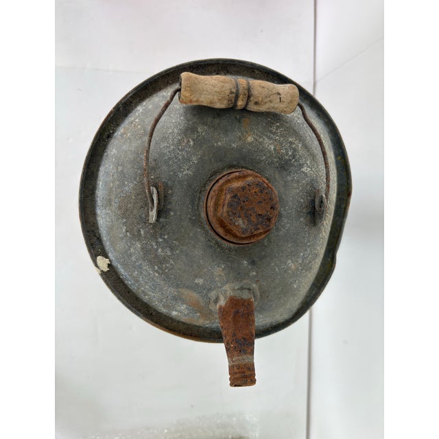 Metal Early 20th-Century Galvanized Metal Oil Can With Wooden Handle For Sale - Image 7 of 11