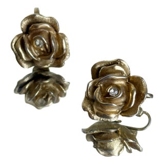 Vintage Mid-Century Gold Toned Sculptural Rose Clip on Earrings, 1950s, A Pair For Sale