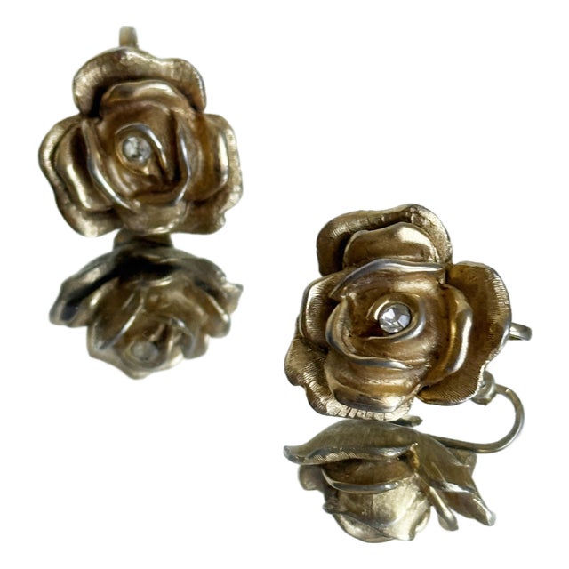 Vintage Mid-Century Gold Toned Sculptural Rose Clip on Earrings, 1950s, A Pair For Sale