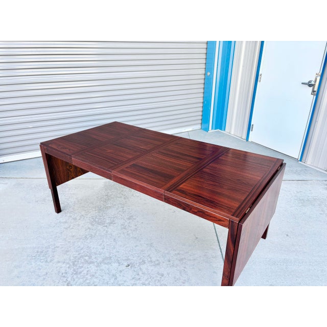 1970s Danish Modern Rosewood Extending Dining Table by Vejle Stole & Møbelfabrik For Sale - Image 9 of 12