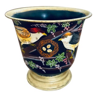 Vintage Late Twentieth Century Sarreid Chinoiserie Footed Cachepot With Hand Painted Birds For Sale