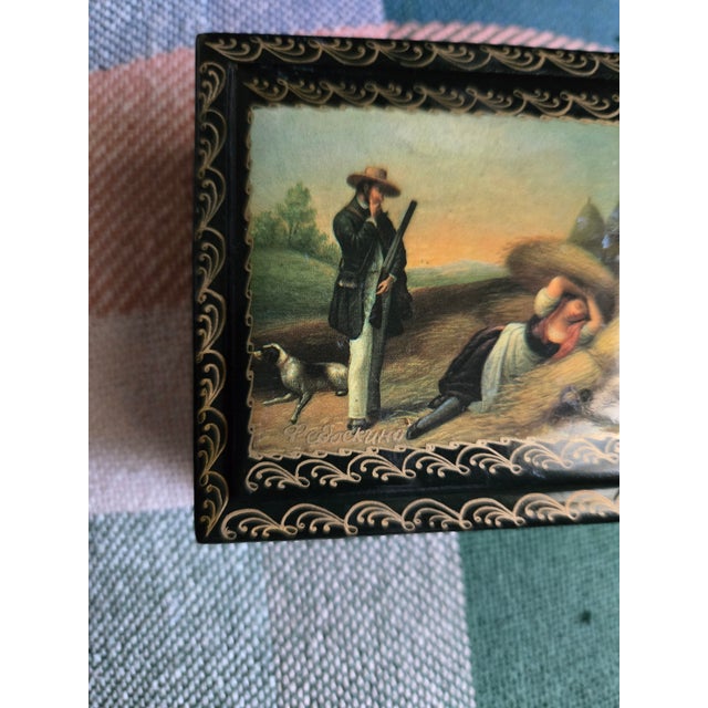 Vintage Hand-Painted Fedoskino Lacquer Trinket Box – Rural Genre Scene (2004) For Sale - Image 4 of 12
