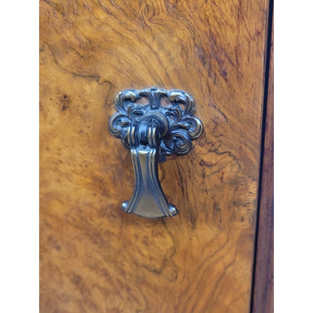 Mid-Century Walnut Bedside Cabinet with Shell Carvings, 1960 For Sale - Image 13 of 18