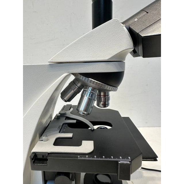 Binocular Laboratory Microscope from Bresser For Sale - Image 5 of 6