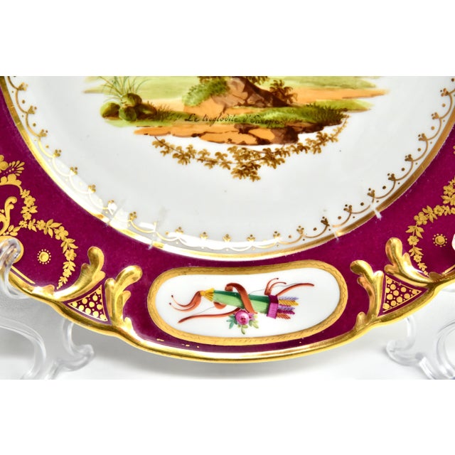 Early 19th Century Early 19th Century Schoelcher French Hand-Painted Ornithology Paris Porcelain Cabinet Plate For Sale - Image 5 of 8