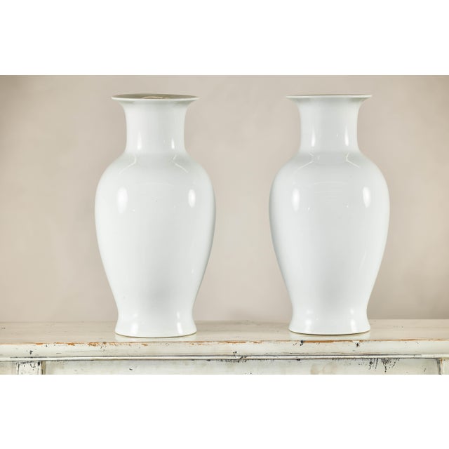 White Pair of Classic White Porcelain Vases with Timeless Elegance For Sale - Image 8 of 12