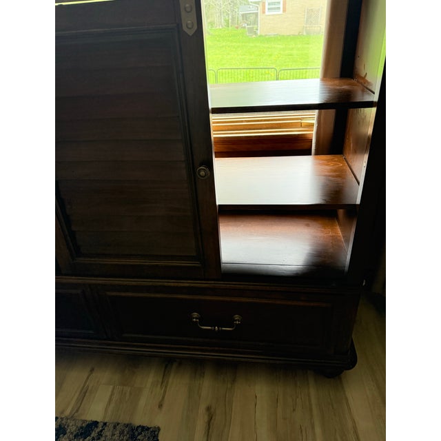 Rustic Transitional Mahogany & Red Cedar Sideboard With Sliding Barn Doors. For Sale - Image 4 of 10