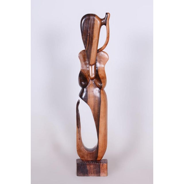 This remarkable African sculpture dates back to the first half of the 20th century and represents a fascinating example of...