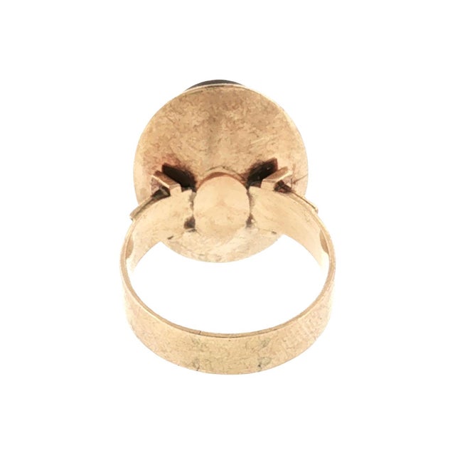 Late 19th Century Victorian 14k Yellow Gold Variegated Brown Agate Ring, Size 9 For Sale - Image 4 of 5