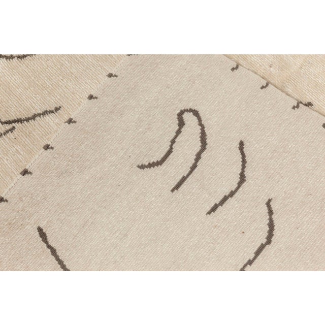 Art Deco Modern Jean Cocteau-Inspired Abstract Gray Silk Oversized Rug "Graffito" For Sale - Image 3 of 7
