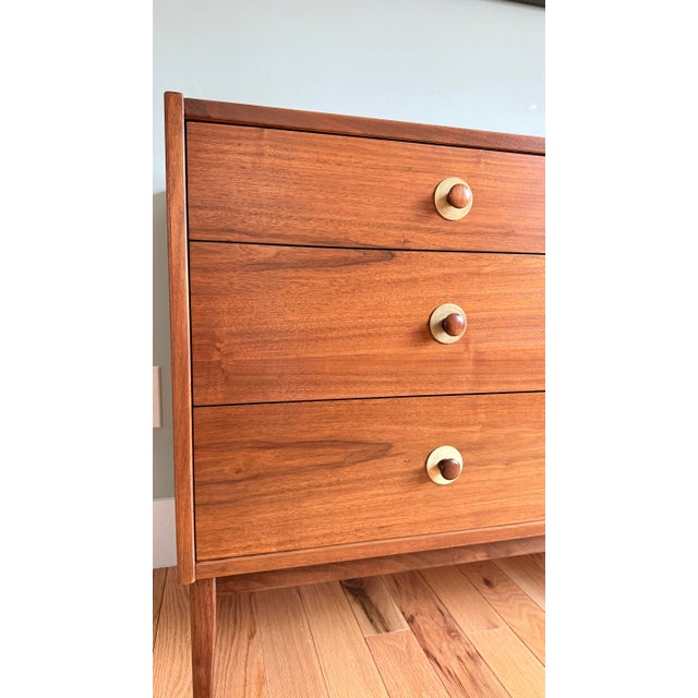 Brown Vintage MCM Petite Credenza Attributed to Jack Cartwright for Founders For Sale - Image 8 of 12