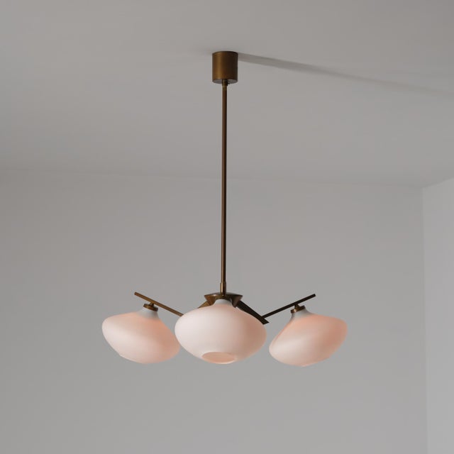 Mid-Century Modern Italian Brass Pendant Light with Three Opaline Glass Shades, 1950s For Sale - Image 3 of 8