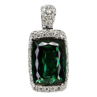 Late 20th Century Stunning Tourmalie Pendant For Sale