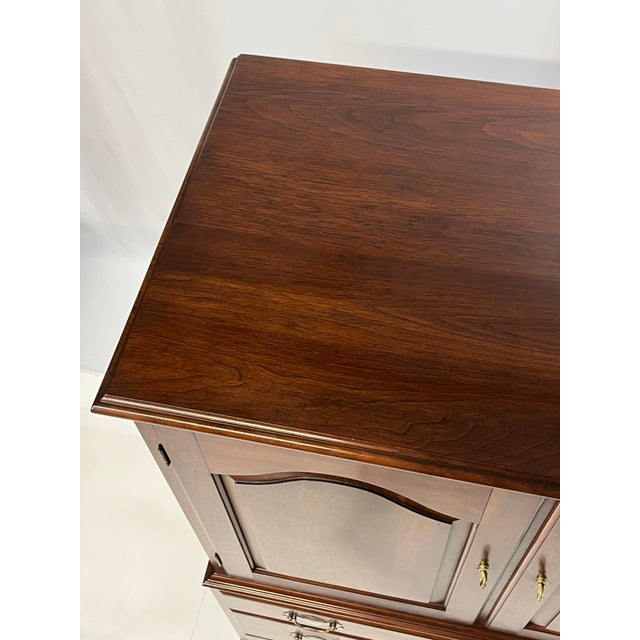 Late 20th Century Henkel Harris Virginia Galleries Solid Wild Black Cherry Gentleman’s Chest For Sale - Image 10 of 17