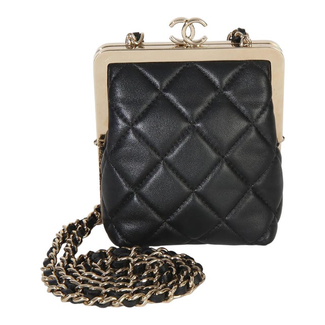 Black Quilted Lambskin CC Frame Clutch With Chain For Sale