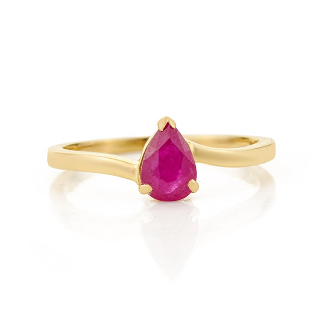 Not Yet Made - Made To Order Estate Pear-Shaped Natural Ruby Solitaire Ring Size 9 in 14k Yellow Gold For Sale - Image 5 of 16