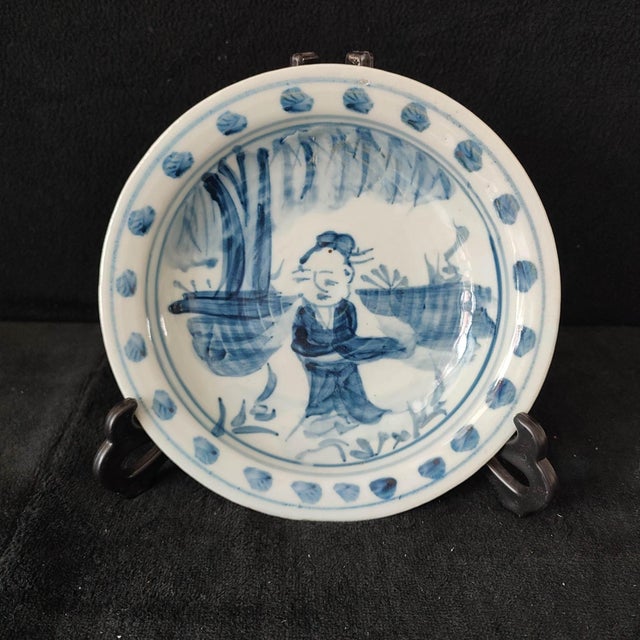 Chinese Ceramic Plate,Blue and White Porcelain Plate Hand Painted Figures Story Pattern For Sale - Image 4 of 10