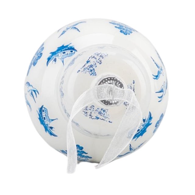 Chinoiserie Blue Willow Glass Christmas Tree Ornament - A Pair For Sale In San Diego - Image 6 of 7